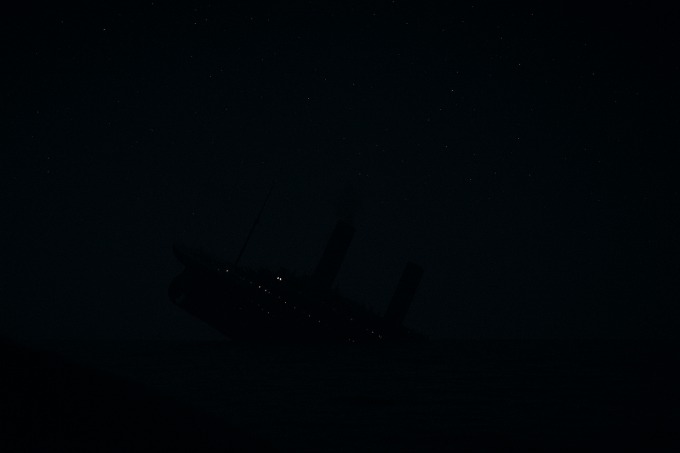 Titanic night illustration